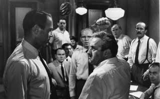 The movie 12 Angry Men as an example of minority influence